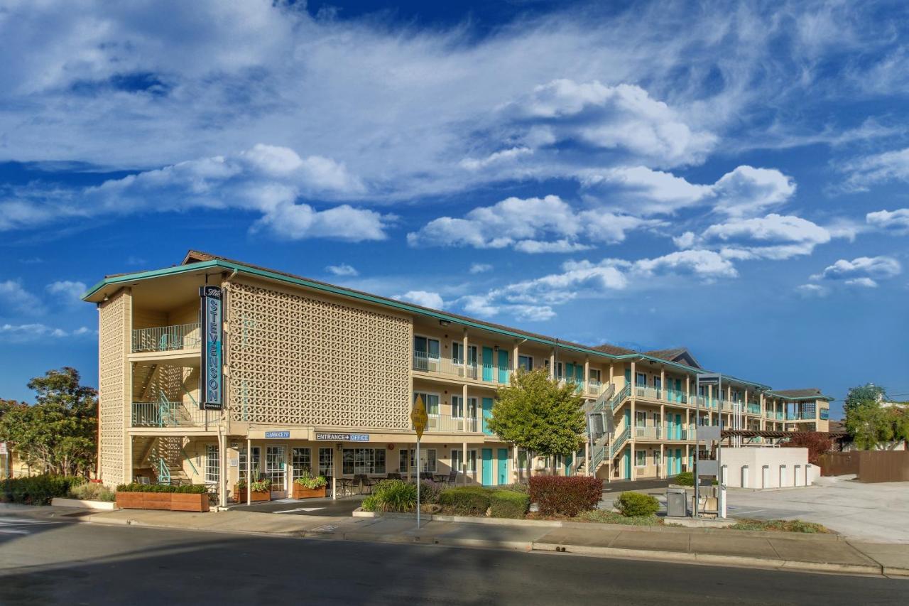The Stevenson Monterey Motel Bagian luar foto